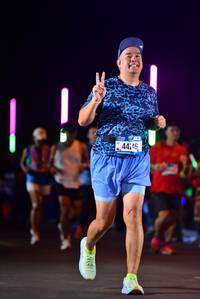 BIB: 4445
                            <button type="button" onclick="openModal(20772210)" class="btn btn-primary btn-sm float-right btn-popup" data-toggle="modal" data-target=".modal-high-quality">
                        <i class="fas fa-shopping-cart"></i> Add to Cart
                    </button>
                                            <button type="button" onclick="isThisMe(20772210, true)" class="btn btn-success btn-sm float-right btn-popup btn-isme hidden" data-toggle="tooltip" data-placement="bottom" title="นี่คือรูปของคุณใช่ไหม คลิกที่นี่เพื่อเอาเข้าอัลบั้ม">
                        <i class="fas fa-plus"></i> Add to album
                    </button>
                    <button type="button" onclick="isThisMe(20772210, false)" class="btn btn-warning btn-sm float-right btn-popup btn-isnotme hidden">
                        <i class="fas fa-ban"></i> Remove from album
                    </button>